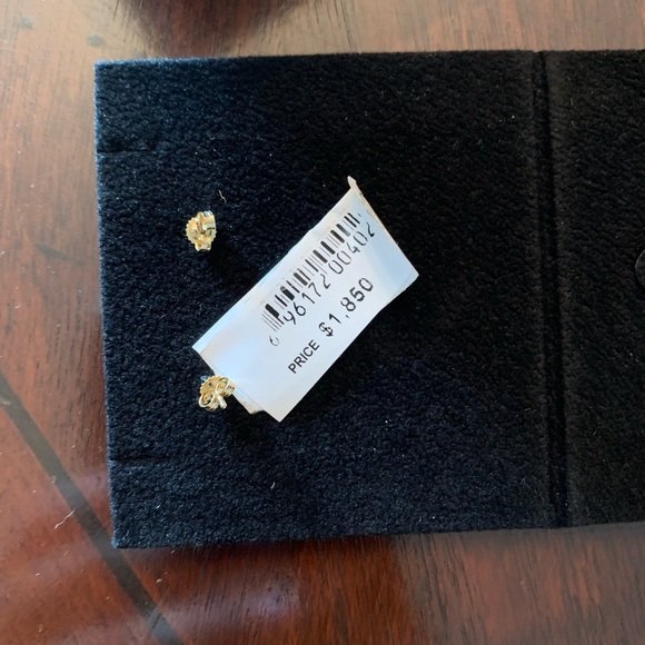 Bloomingdale’s Diamond Drop Earrings - NWT - Picture 4 of 4